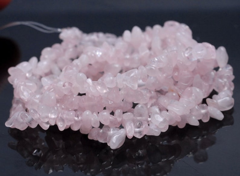 7-9MM KUNZITE GEMSTONE PEBBLE NUGGET CHIP LOOSE BEADS 34/"