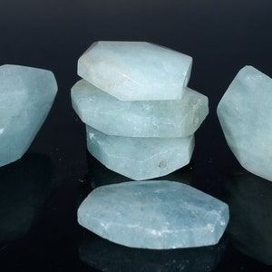 30X26-27X20MM Light Aquamarine Gemstone Faceted Nugget Loose Beads   (80001600-A94)
