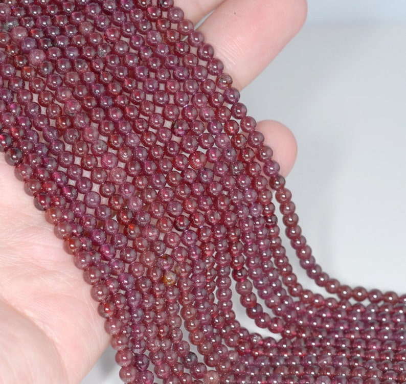 80001129-A165 3-4MM Purple Garnet Gemstone Round Loose Beads 15.5 inch Full Strand