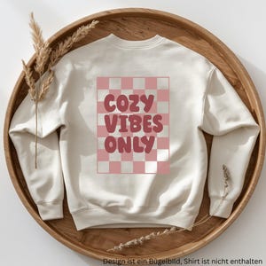 Nadruk na odzieży | Nadruk na odzieży Cozy Vibes Only | Nadruk na odzieży jesiennej | Nadruk na odzieży Cozy Season | Nadruk na bluzie z kapturem | Cozy | Jesień | Jesień |