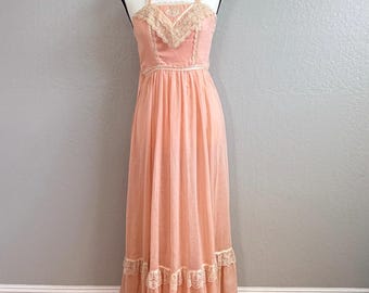 Vintage 70s The Trellis Peach Lace Halter Maxi Dress Cottagecore Boho Prairie XXS