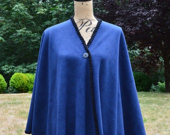 Shawl//Wrap//Poncho//Cape//Cover Up//Blue Shawl//Blue Wrap//Fall Wrap//Fall Shawl//Fleece Wrap