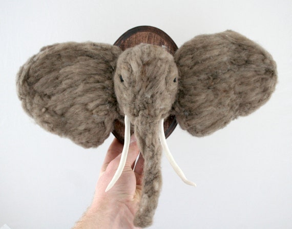 Elephant Sculpture (Loxodonta africana)