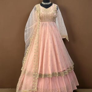 ladies dress sizes Female Full Body Sewing Dress Form: Size 12  Mannequin Madness