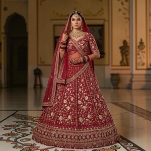 dulhan dress design Wedding Lehenga Dulhan Dress New Style Dress Choli Design Dulhan Lehenga  Trends New Lehenga Style 2019