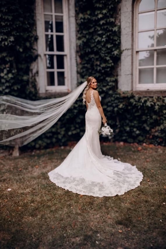 Cathedral Wedding Veil, Chapel length Veil, Bridal Veil, Simple sheer Veil, Long Wedding Veil, Soft Tulle Wedding Veil, Short Wedding Veil
