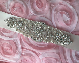 Bridal sash, wedding sash, rhinestone applique sash, bridesmaid sash, wedding belt, bridal dress belt, crystal sash, satin ribbon sash