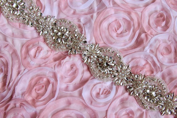 Rhinestone Bridal Sash: Pearl Applique, Satin Ribbon Wedding  display picture 2