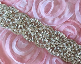 Bridal sash, wedding sash, rhinestone applique sash, bridesmaid sash, wedding belt, bridal dress belt, crystal sash, satin ribbon sash