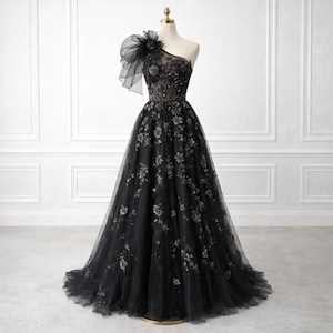 Unusual Wedding Gown - Etsy Ireland