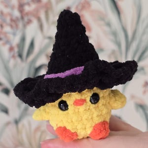 Haakpatroon voor een heksenkuiken | Herfstmagie-serie | Heksenkuiken amigurumi (zonder naaien) PDF