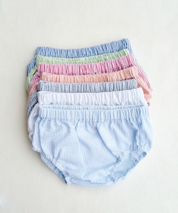 Diaper Cover, Newborn photo prop, diaper cover, baby bloomers, nappy cover, seersucker diaper cover, baby photo props, striped diaper cover