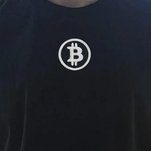 Bitcoin BTC Logo T-Shirt – 3D bestickt Bio Baumwolle Streetwear, Unisex