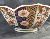 Imari bowl florals lotus flower shape gold accents and rim