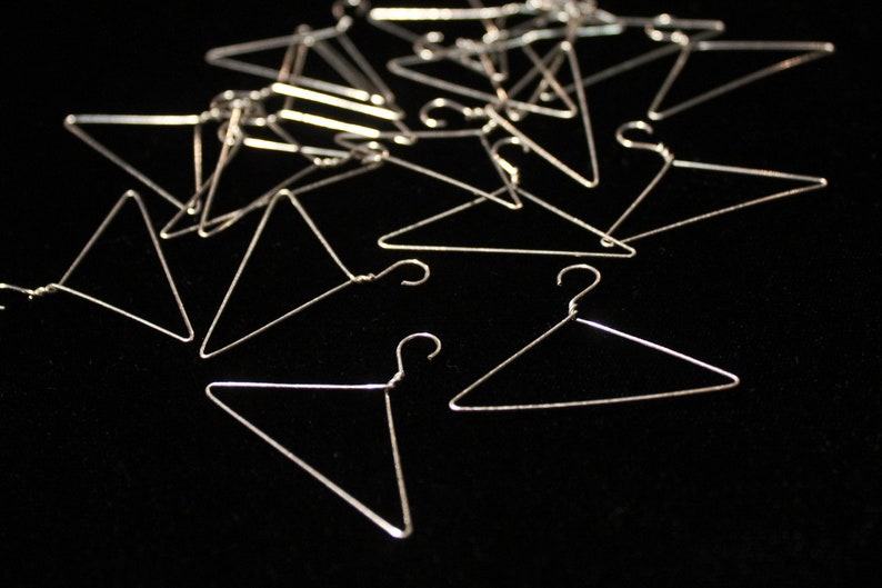 Miniature wire coat hangers-set of 20, silver. 1.5” 