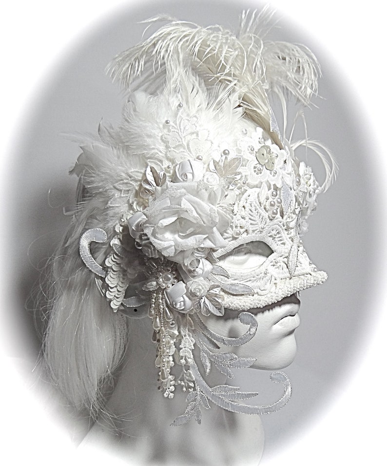 White Swan Masquerade Mask Venetian Masks Bridal Mask Ma 109 Etsy 