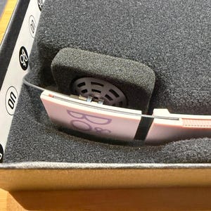 Bang & Olufsen Form 2i Play Exclusively For Urban Outfitters Pink Headphones Brand New image 8