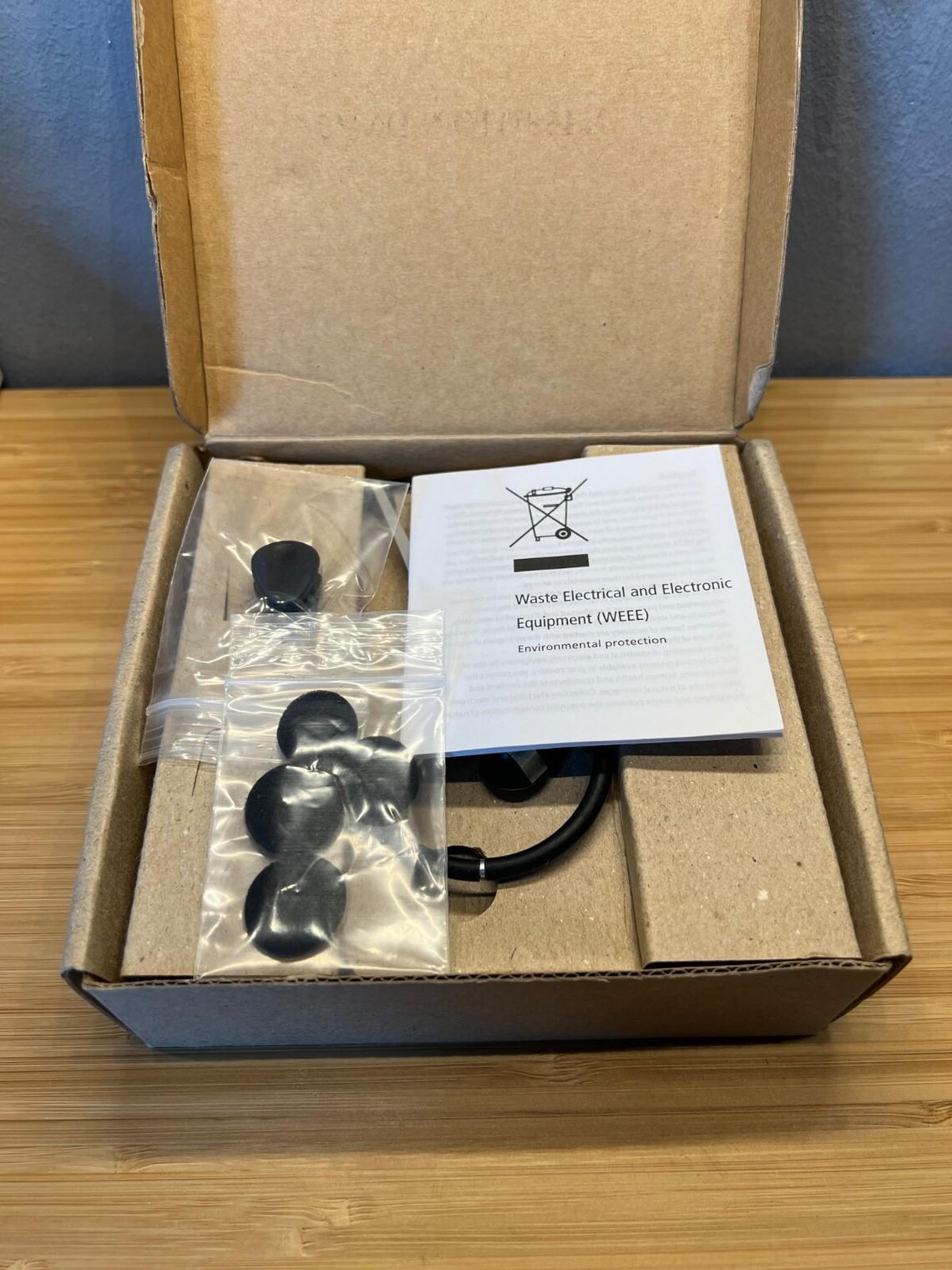 Bang & Olufsen 1114895 EarSet 1 Mobile Right Wired For Serene Mobile Phone BOXED USED, foto 3 di 5