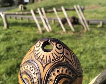 Natural Gourd Mate Cup – Hand-Engraved and Carved Mate Cup – Traditional Argentinian Yerba Mate Gourd – Unique Handmade Gift