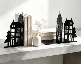 Black Metal House Bookends, Minimalist Village Silhouette Book Stoppers, Office and Library Bookshelf Decor, Unique Book Lover Gift (1 Set)