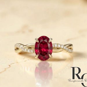 Anello di fidanzamento ovale con rubino, fascia in oro intrecciata, accenti di diamanti, stile vintage, anello di promessa, pietra portafortuna di luglio, regalo per lei, gioiello unico