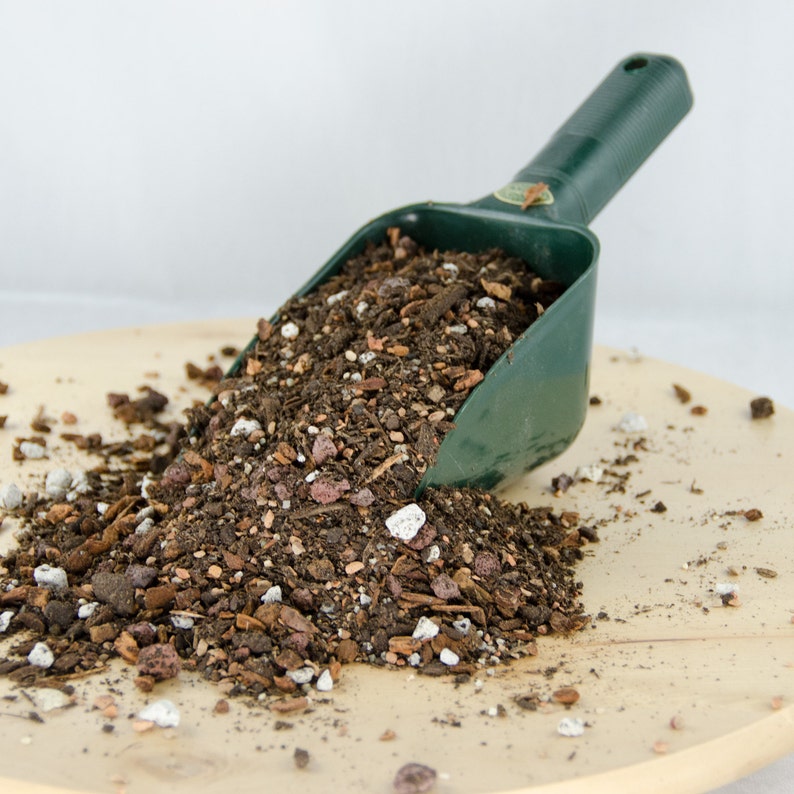 Cali-Bon Super Blend All Purpose Organic Bonsai Soil with Coarse Sand, Mycorrhizae, Red Lava & Turface - Medium Grain bild 2