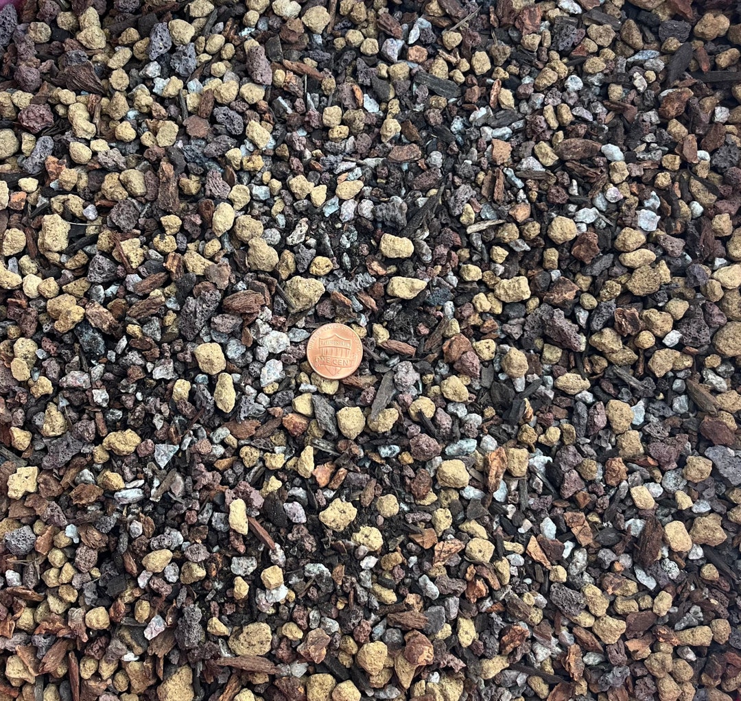 Free Shipping Premium Mixed Akadama Bonsai Soil With Coarse Sand