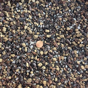 Cali-Bon Premium Mixed Akadama Bonsai Soil with Coarse Sand, Maifan Stone, Mycorrhizae & Red Lava - Medium Grain