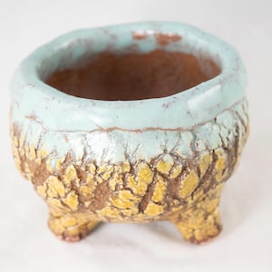 Yubonzai Handmade 4.5" Round Cactus & Succulent Planter, Bonsai Pot + Mesh - Blue/Brown, Green/Brown