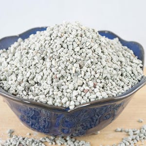 Cali-Bon 1/8&quot; Shohin Horticultural Pumice for Cactus and Succulent, Bonsai Tree Soil Mix - Inorganic