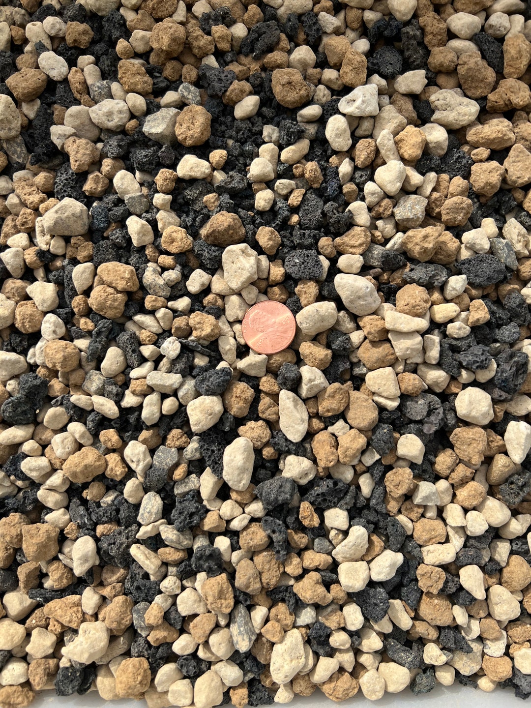 Akadama Bonsai Tree Soil - Hard, Small grain - 1 gallon – Stone Lantern
