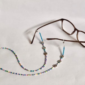Beaded Glasses Chain - Spring Time