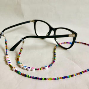Chaîne à lunettes personnalisée en perles - Rêve arc-en-ciel