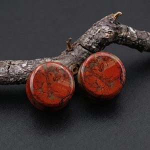 2PCS Natural Warring States Red Agate Plugs,Double Flat Ear Plug,Alternative Jewelry ,Gift for Piercings-22×24×14mm,2mm Flare depth
