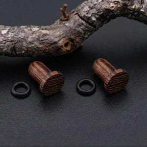 Organic Wenge Wood Plugs, Single Flare Wood Gauges, Natural Zebra Grain Plugs, Lightweight Wooden Ear Stretcher, Eco-Friendly Body Jewelry