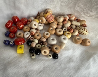 Lote de cuentas de arcilla para macramé vintage