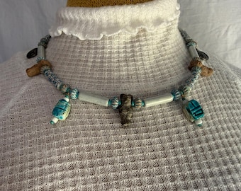 Turquoise faience keverketting Egyptische heropleving