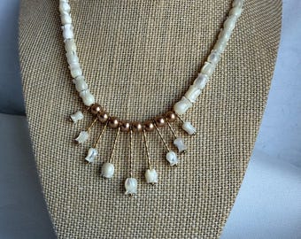 VTG MOP tulp kralenketting