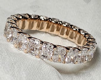 Cushion Cut Moissanite Eternity Ring | Solid Gold Wedding Band