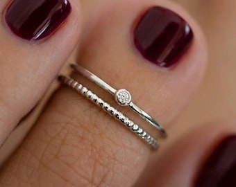 Anillo para el dedo del pie con circonita cúbica en plata de ley, joyería de playa minimalista, ajustable y delicada.