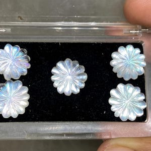 Rare High quality mother of pearl and crystal doublet flower carving mop pcs 5 wt 28.50 carats size 12mm-13mm fire pearl intricate carving