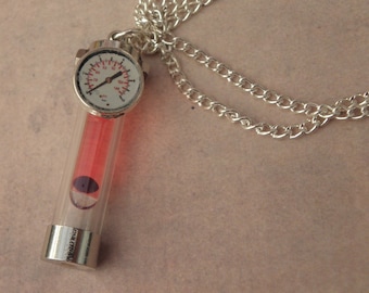 Resident Evil 4 Las Plagas Inspired Virus Necklace - Video Game Jewellery - Biohazard - Resident Evil Gifts - Geeky Jewellery