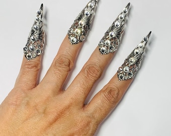 10pcs. Spike crystal claw rings,nail guards,claw rings,nail rings,sharp claws,crystal claws,nail claws,nail tips silver filigree,crystals.