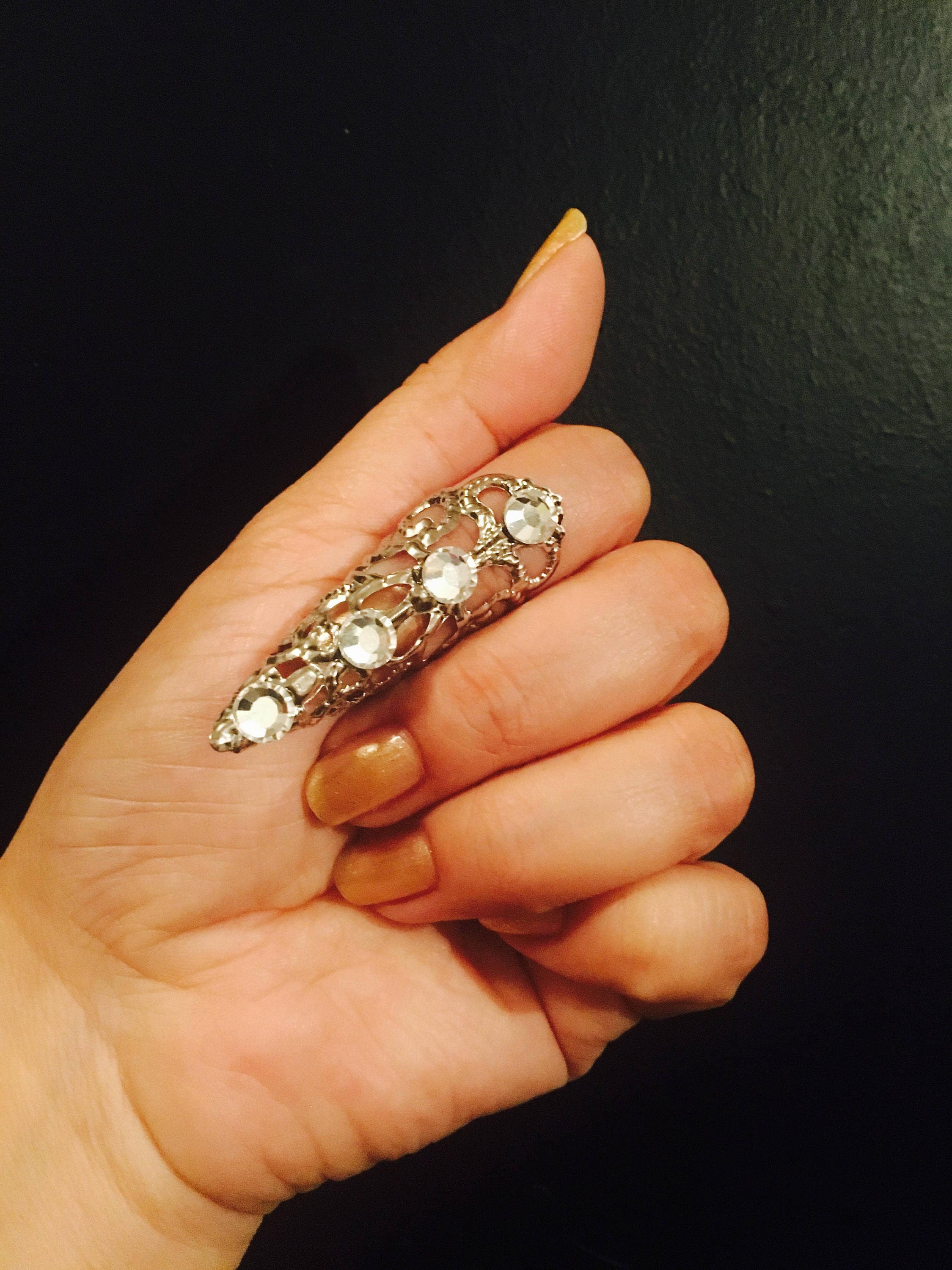 Crystal nail guard,nail tip,claw ring,nail guard,metal claw Ring,metal finger cover,finger tip,adjustable.