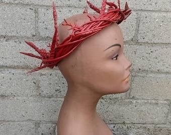Thorn Crown,Wooden crown,red crown, spiked crown,red wooden crown,spikes,crown,spikes crown, thorn crown.