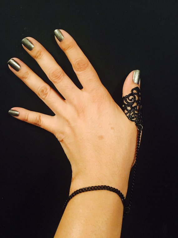 Chain thumb ring online