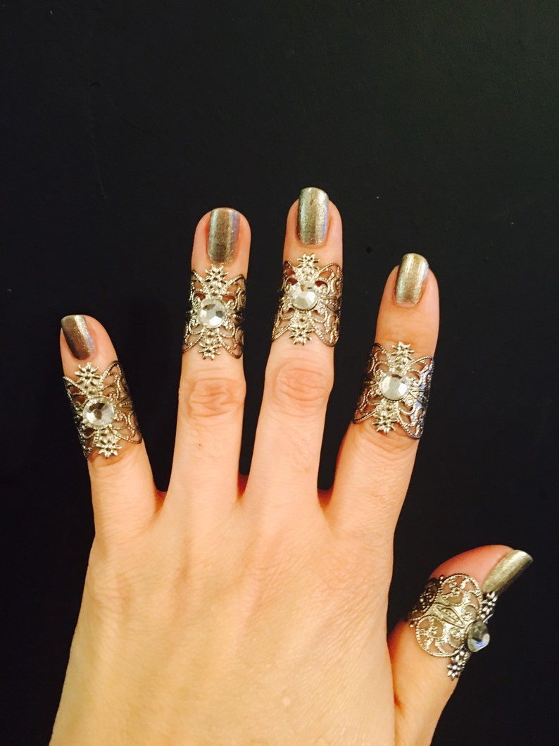 Knuckle rings set of 5 pcs silver color decorated with clear crystals