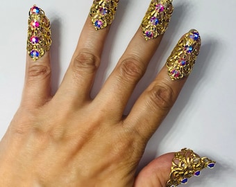 Crystal nail guards,claw rings, as seen on michelle Phan,metal nail  tips,golden nail guards,sizable,metal nail covers,crystal nails,5 pcs.