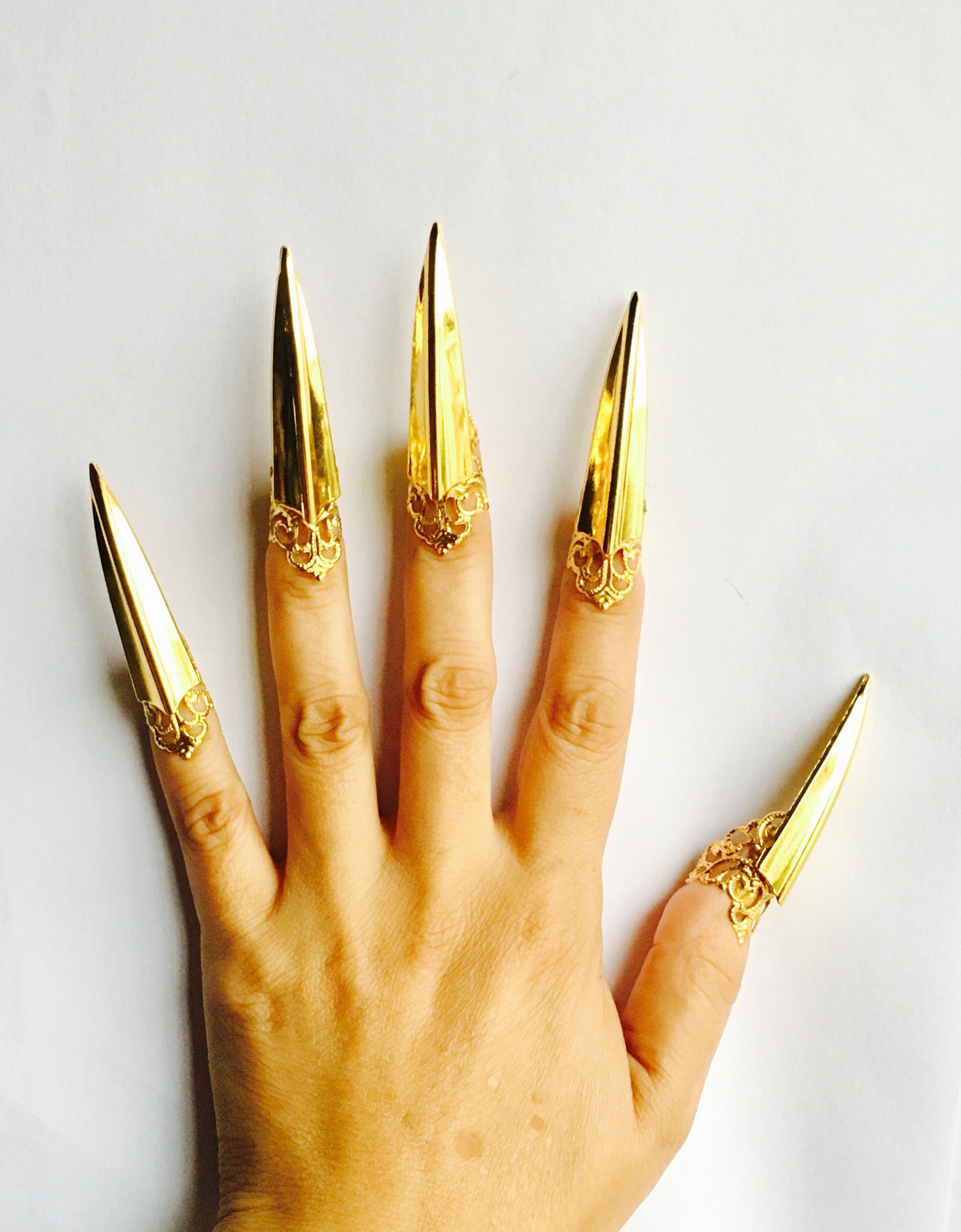 10 Pcs. Golden Claw Rings Nail Guards Nail Covers Metal - Etsy 10 Pcs. Golden Claw Rings Nail Guards Nail Covers Metal - Etsy