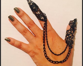Armor thumb and spike claw ring,chained claw rings,armor rings,nail tips,made with black chains and hematite crystals,sizable.